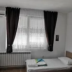слънчевият ъгъл - The Sunny Corner Guest house 4*