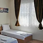 слънчевият ъгъл - The Sunny Corner 4*