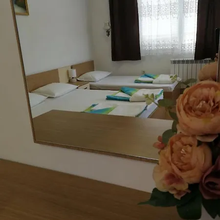 Affittacamere слънчевият ъгъл - The Sunny Corner 4*