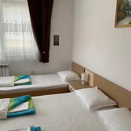 слънчевият ъгъл - The Sunny Corner Гостевой дом