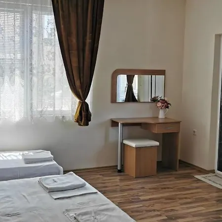 слънчевият ъгъл - The Sunny Corner Гостевой дом